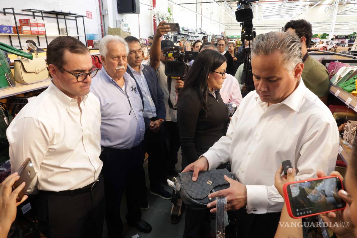 POLITICÓN: ¡A lo chino! Confisca Santiago Nieto en Saltillo y Torreón piratería