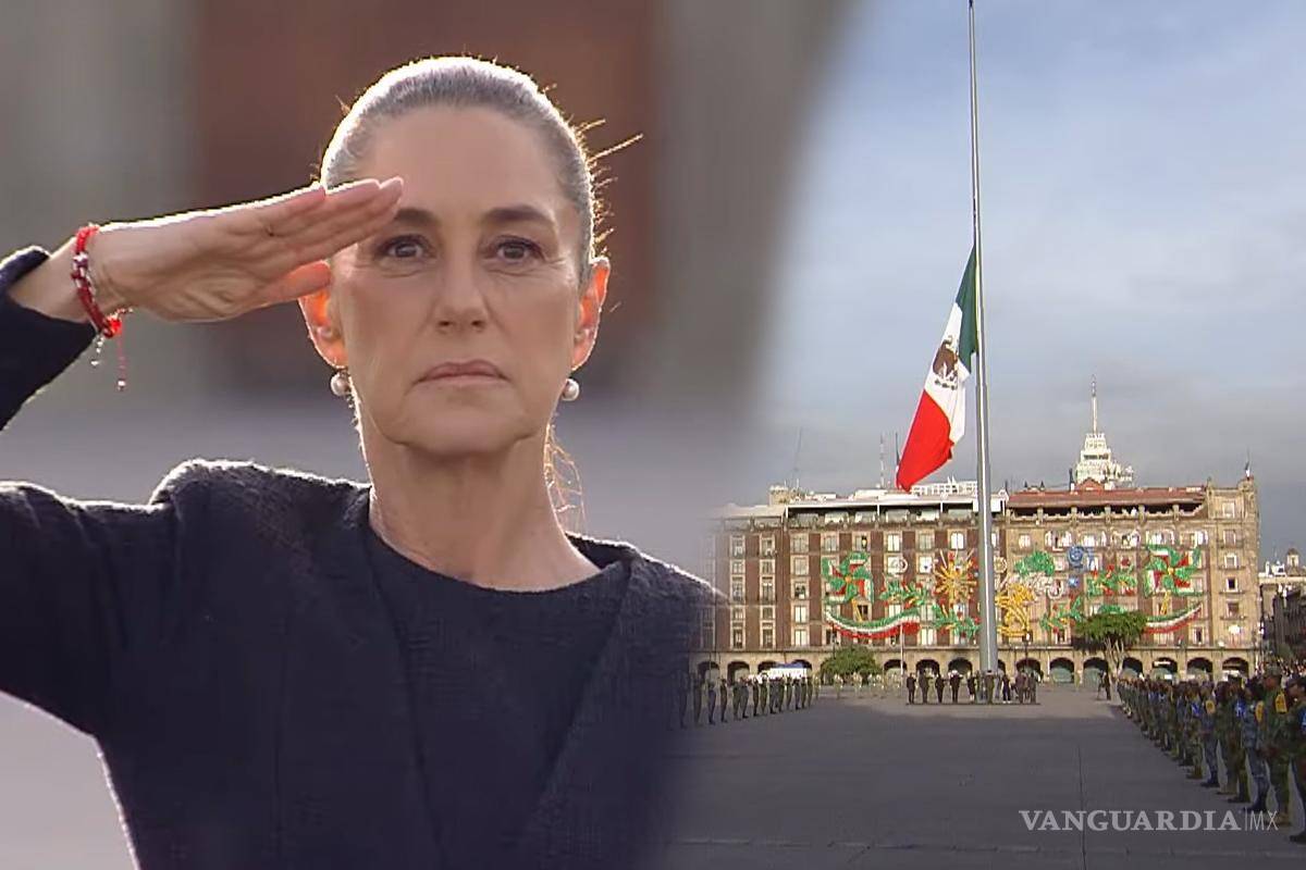 Conmemora Sheinbaum a víctimas de sismos de 1985 y 2017; iza bandera a media asta en Zócalo de CDMX