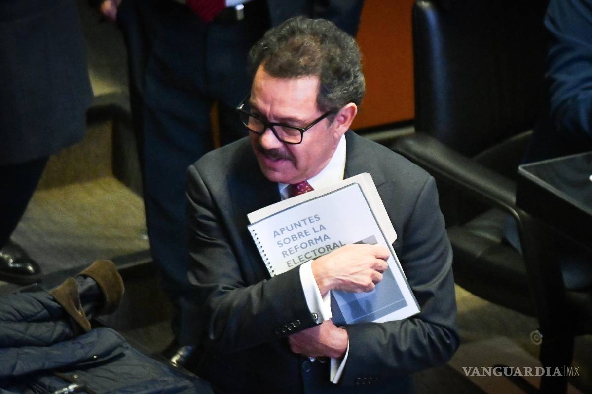 $!Ignacio Mier, senador y coordinador del grupo parlamentario de Morena en la Cámara Alta, también estuvo en la reunión donde se conoció la propuesta.