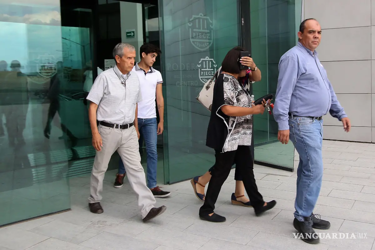 $!Durante el proceso judicial, Rogelio declaró no estar arrepentido y atribuyó el crimen a una supuesta venganza contra su familia por abusos y pederastia.