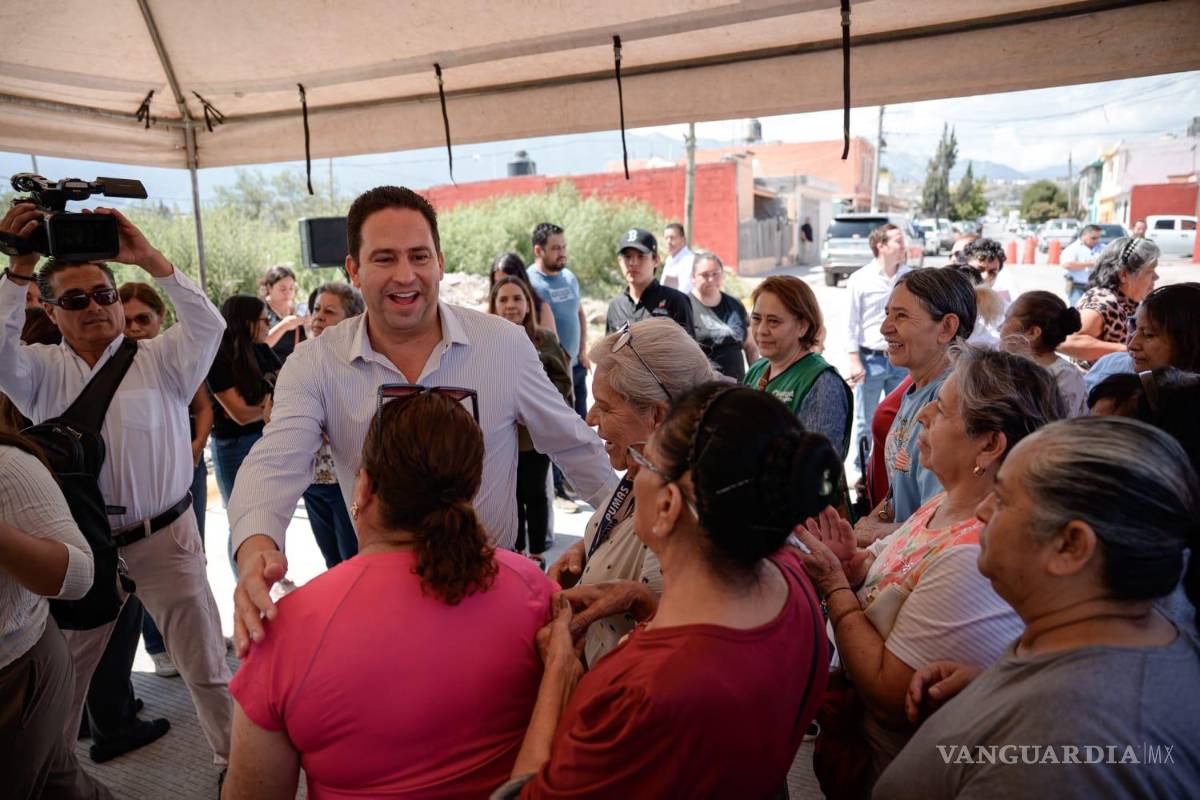 Entregan pavimentación con concreto hidráulico en la colonia Nueva Esperanza de Saltillo