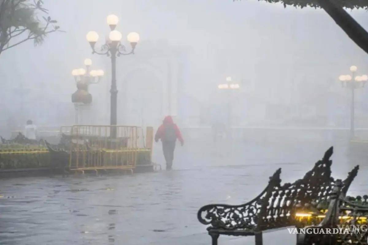 Prepárese... Frente Frío se aproxima a México; junto a Monzón Mexicano azotarán con fuertes lluvias y granizadas