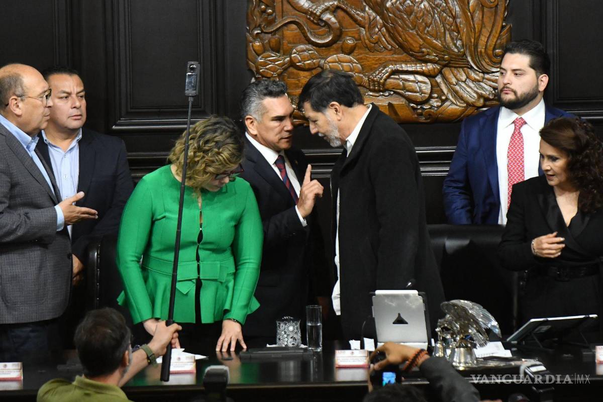 FGR asigna escoltas a Noroña; ‘Alito’ le pide rechazar la seguridad... y sí declina