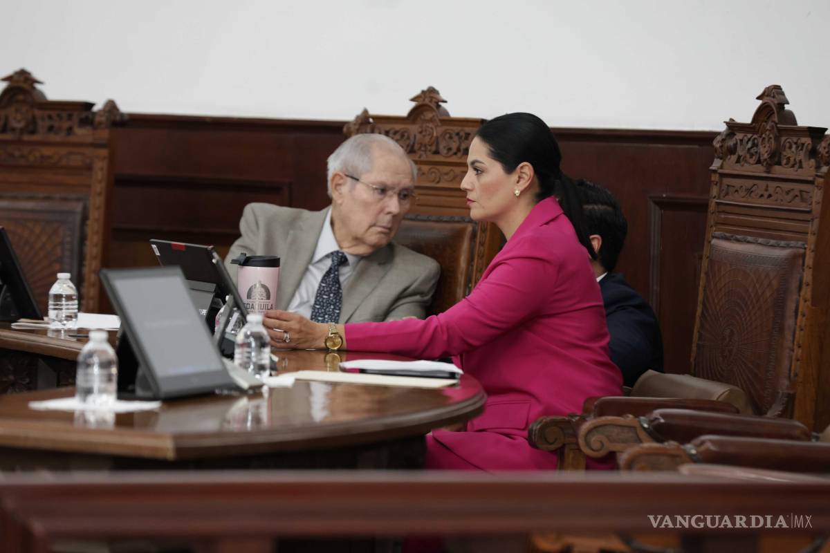 $!Luz Elena Morales, presidenta de la Junta de Gobierno del Congreso estatal, criticó el actuar de Noroña al visitar la entidad.