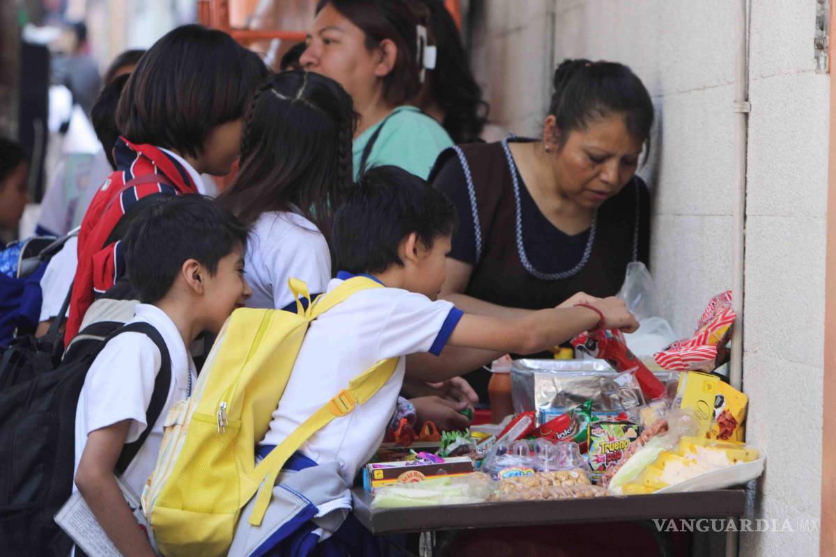 Con obesidad o desnutrición 50% de alumnos de primaria