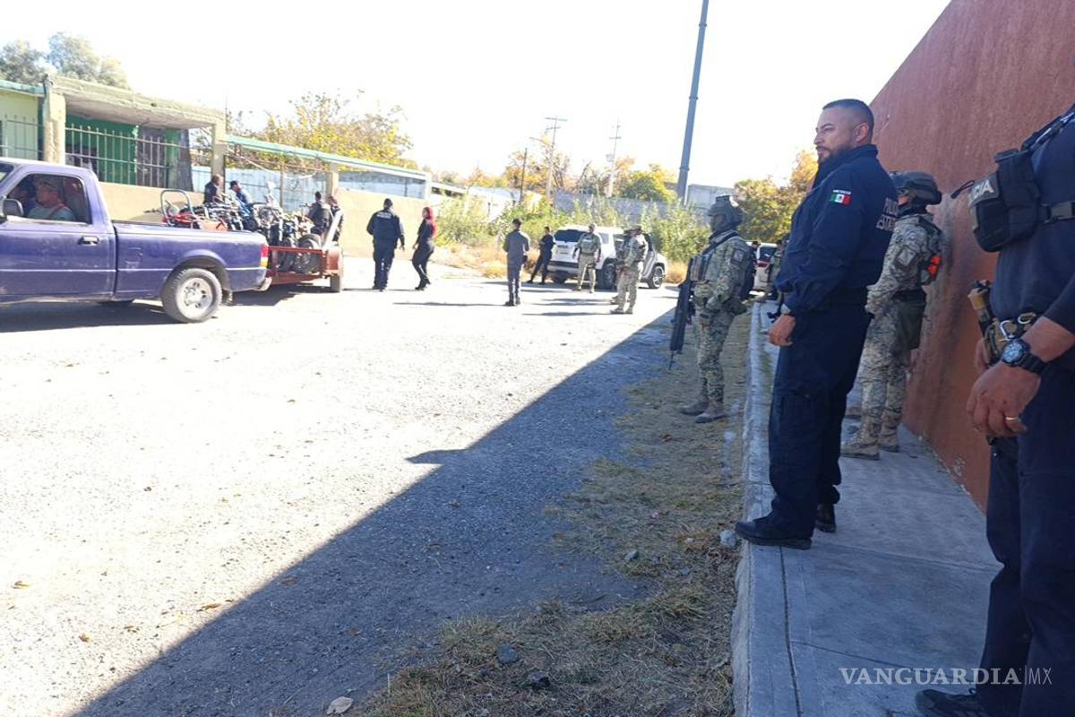 Catean tres domicilios en Parras, Coahuila; una mujer fue detenida