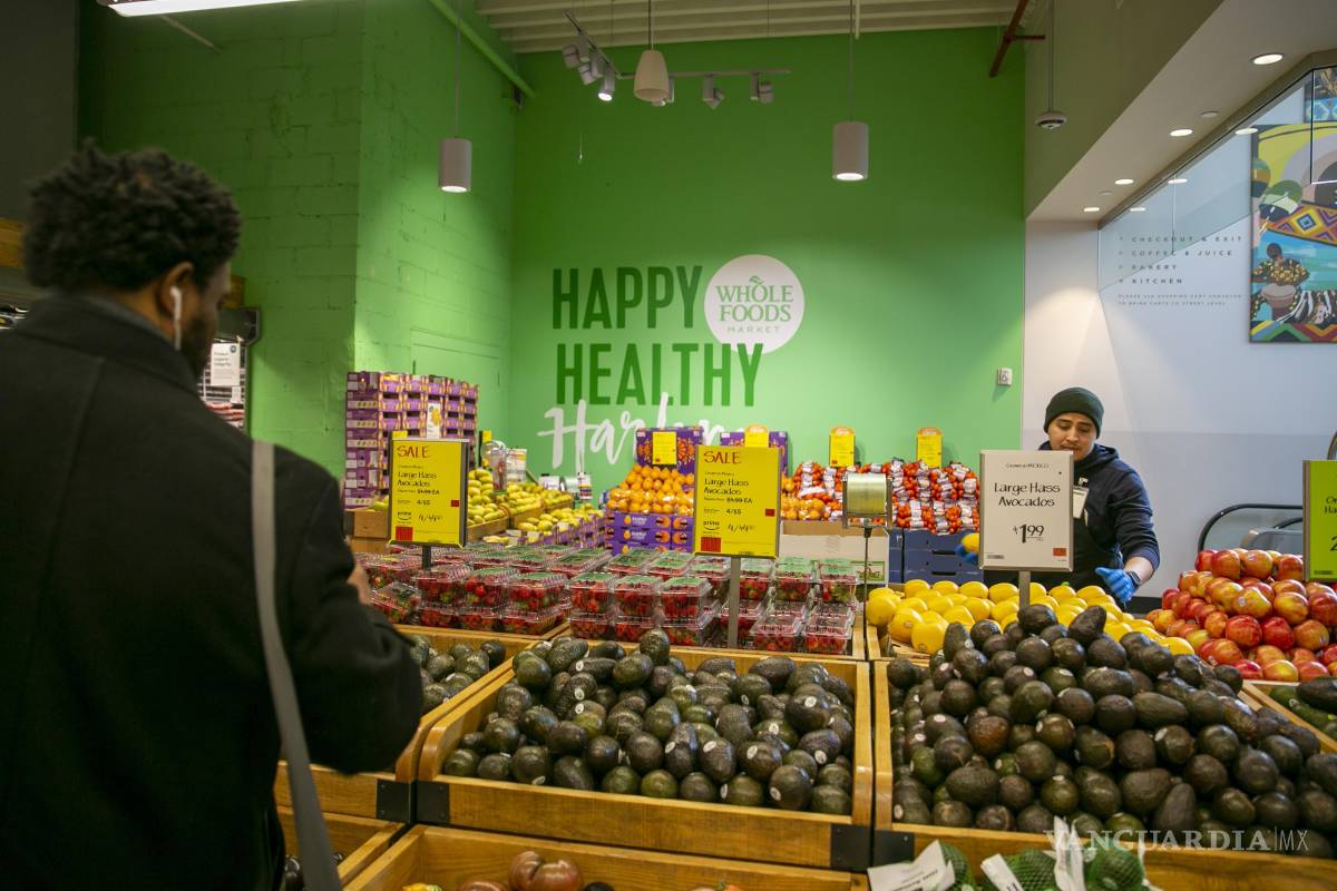 Amazon amplía servicio de entrega de comestibles de forma gratuita; reta a Walmart y Target