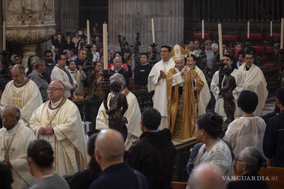 Cardenal encomienda oración por migrantes y afectados por conflictos bélicos en Navidad