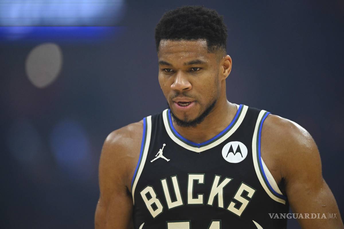 ¿Se va de los Bucks? Giannis Antetokounmpo negocia con los Bucks de Milwaukee