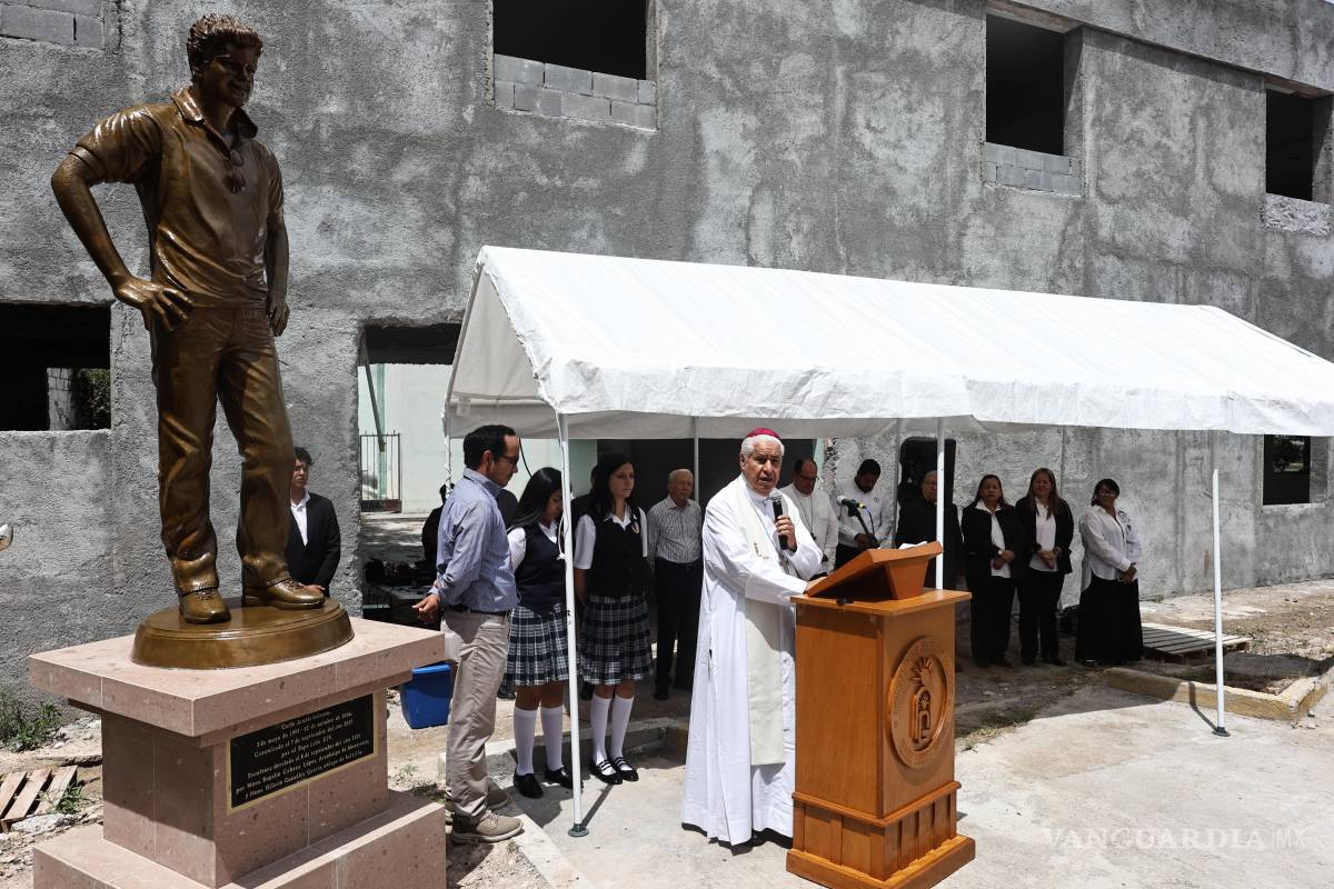 $!La nueva preparatoria del Colegio San José quedó bajo la protección espiritual de Carlo Acutis.