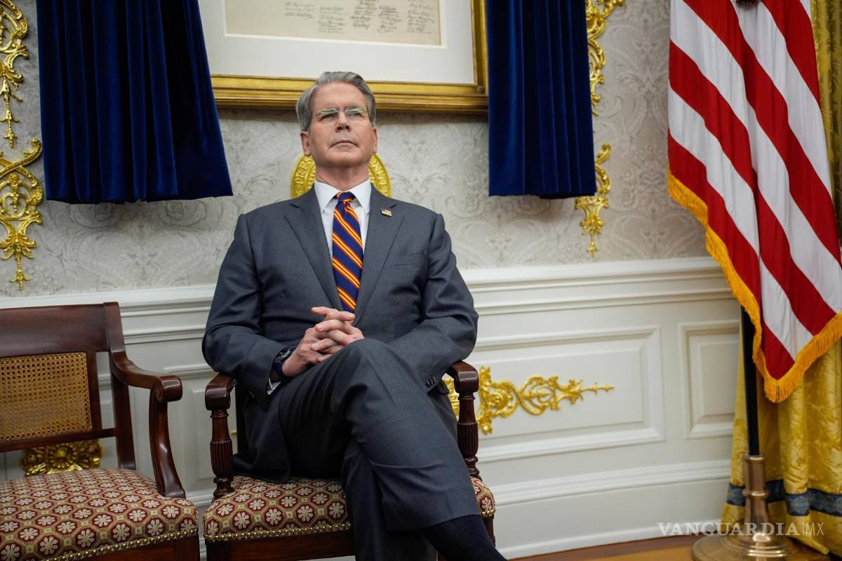 $!El secretario del Tesoro de Estados Unidos, Scott Bessent, en la Oficina Oval de la Casa Blanca en Washington.