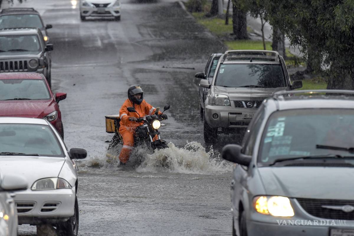 Tormentas eléctricas y temperaturas superiores a 45 °C azotan al país debido al monzón mexicano y ola de calor