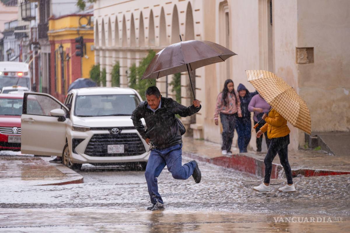 Prepárese.... Onda tropical 35 y sistemas azotarán fuertemente con lluvias en estos estados de México