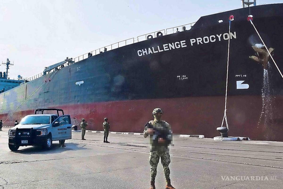 Investiga FGR uso de barcos con huachicol fiscal para también traficar armas