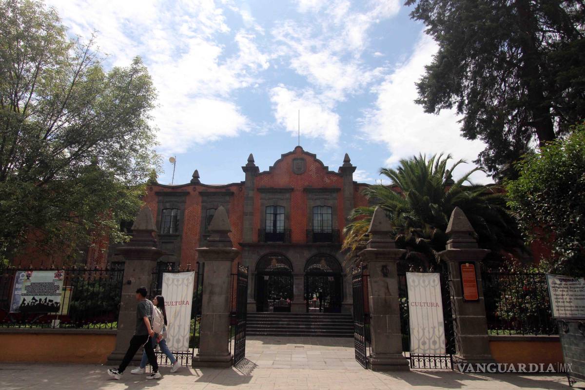 Con AMLO, sólo 7 de 32 dependencias lograron mudanza