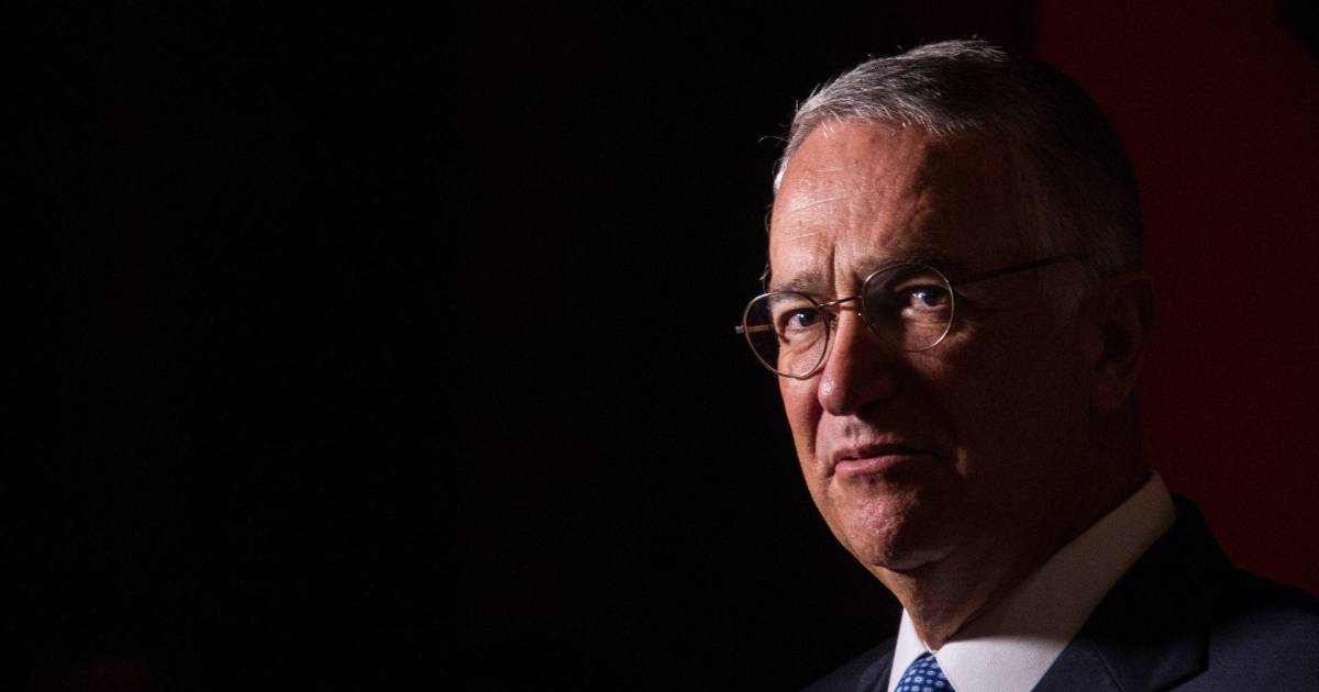 Ordenan arresto contra Salinas Pliego en Nueva York; libra cárcel con 25 mdd