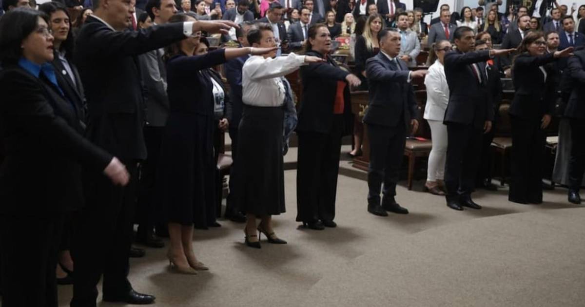 Rinden protesta 137 jueces y magistrados para el Congreso de la Ciudad de México