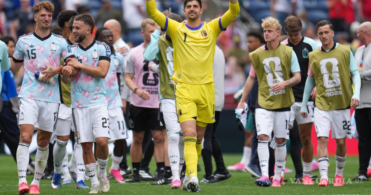 Bélgica remonta a Senegal con un penalti que desata polémica y avanza a Octavos de Final