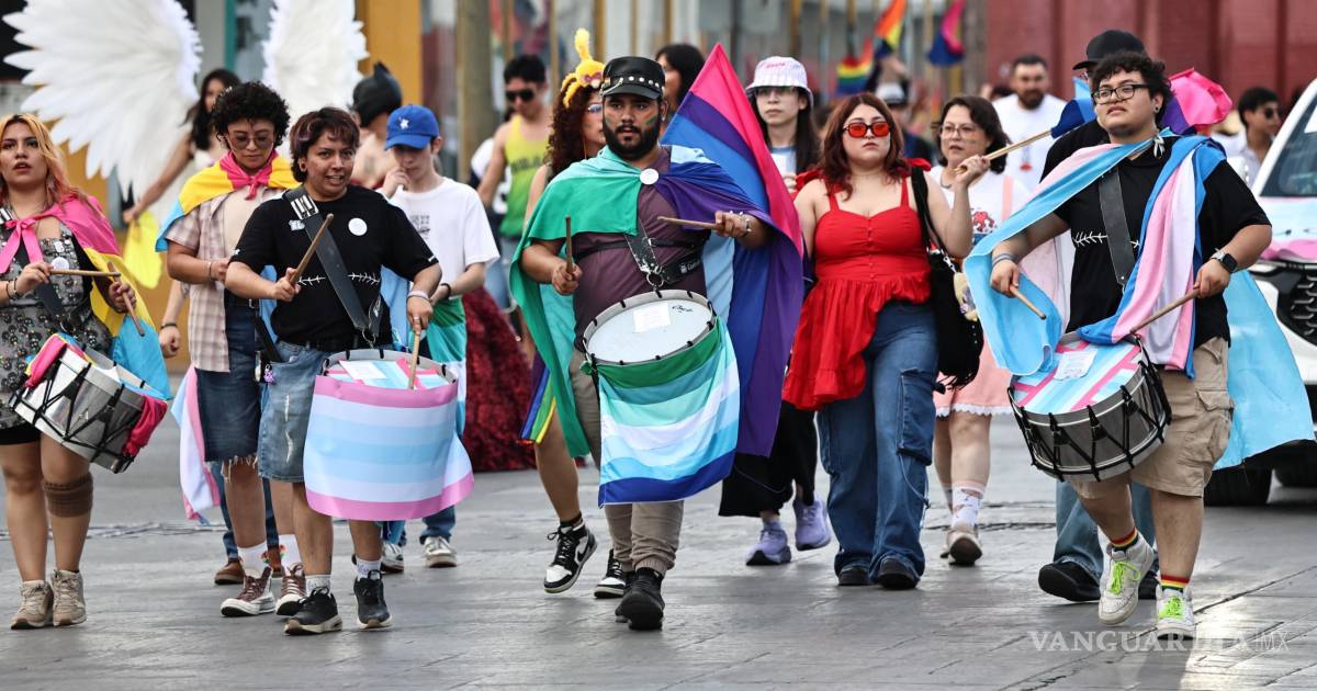 Respaldo familiar puede marcar la diferencia para las infancias LGBT+: testimonios durante la Marcha del Orgullo en Saltillo