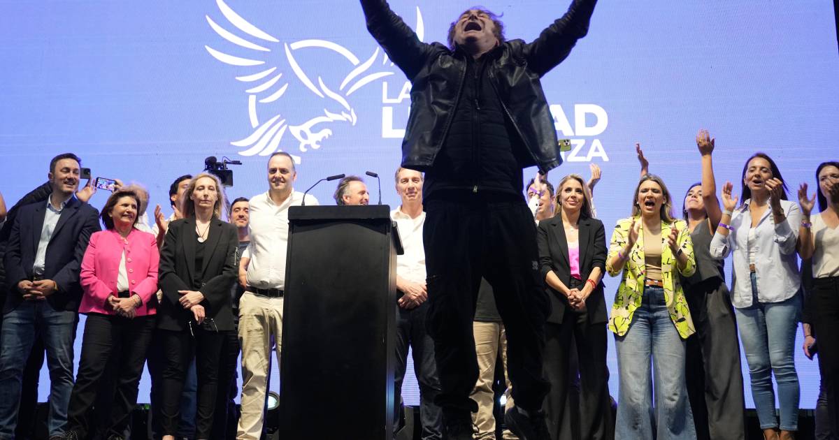 Enfrenta Milei cruciales elecciones legislativas bajo la atenta mirada de Trump y los mercados