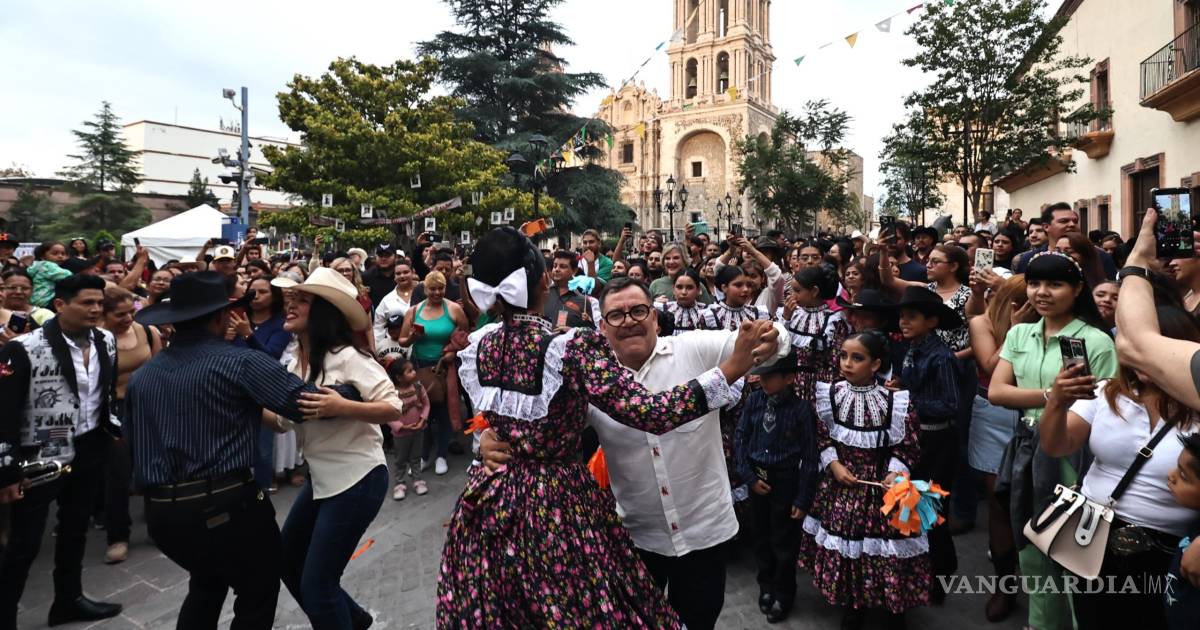 Arranca el FINA 2026 en Saltillo con callejoneada y expectativas de atraer turismo internacional