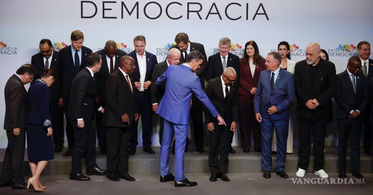 Etiquetas y evidencias en choque