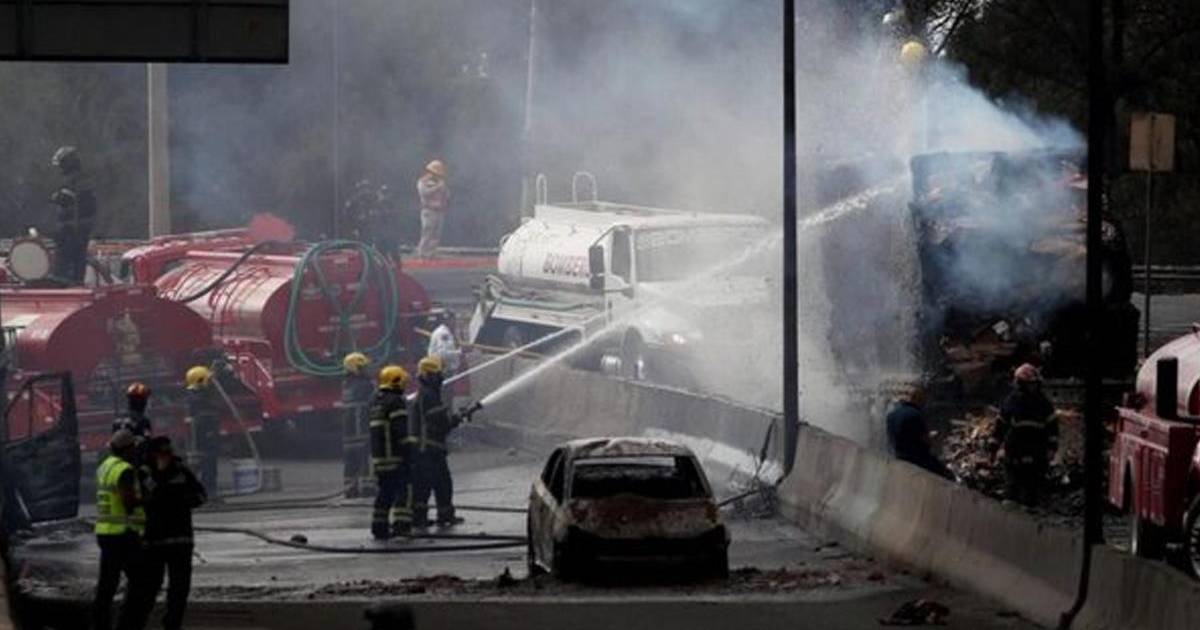 Reportan muerte del conductor de la pipa que explotó en Iztapalapa