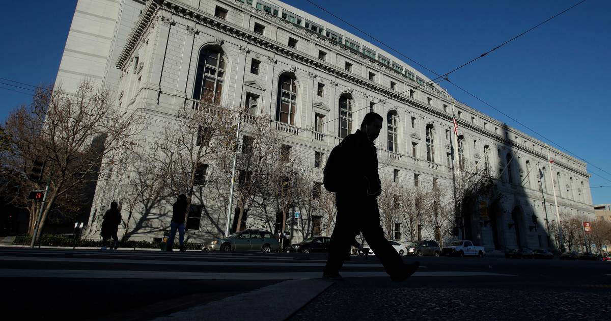 Revisará Corte Suprema de EU política aplicada para que migrantes se asilen en frontera con México