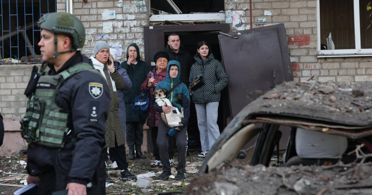 Rusia vuelve a atacar red eléctrica ucraniana y deja seis muertos