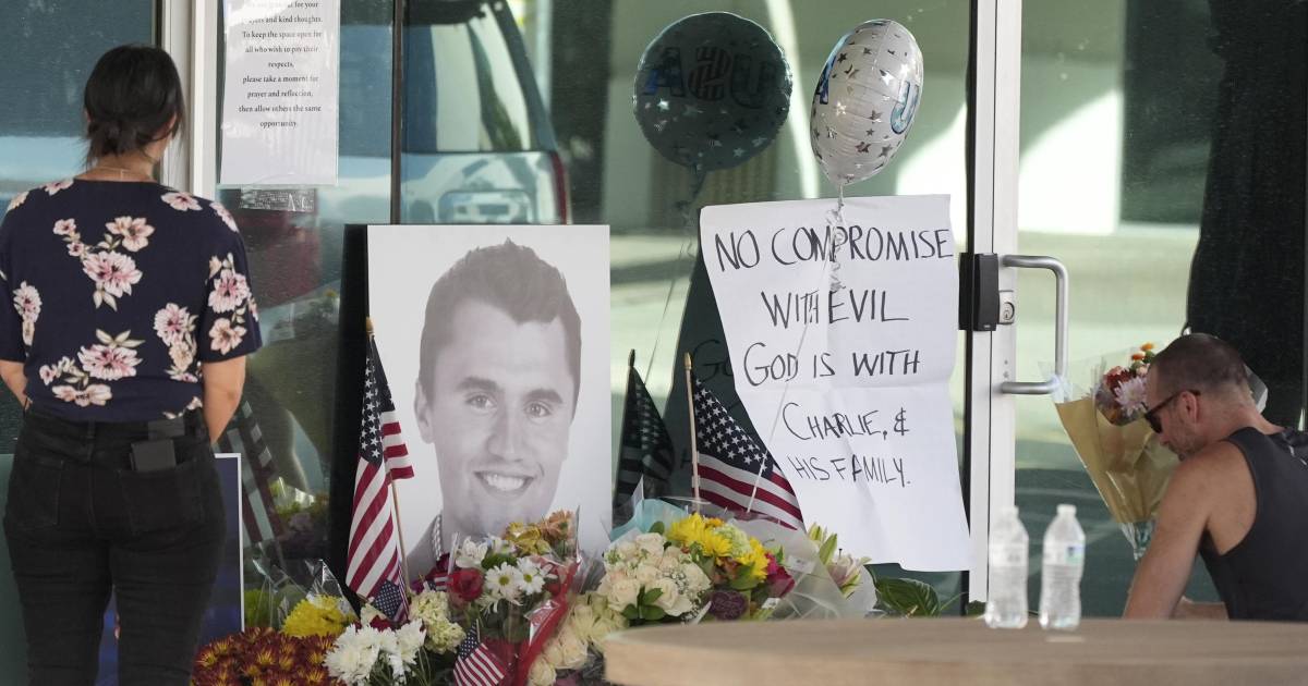 Gobierno de Trump revocará visas a extranjeros en EU que ‘glorifiquen’ asesinato de Charlie Kirk