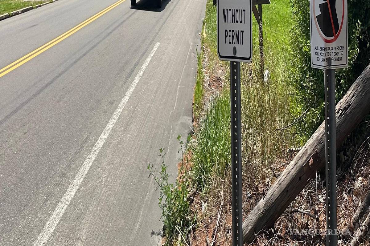 $!La carretera hacia la aldea de Hamden, Ohio.