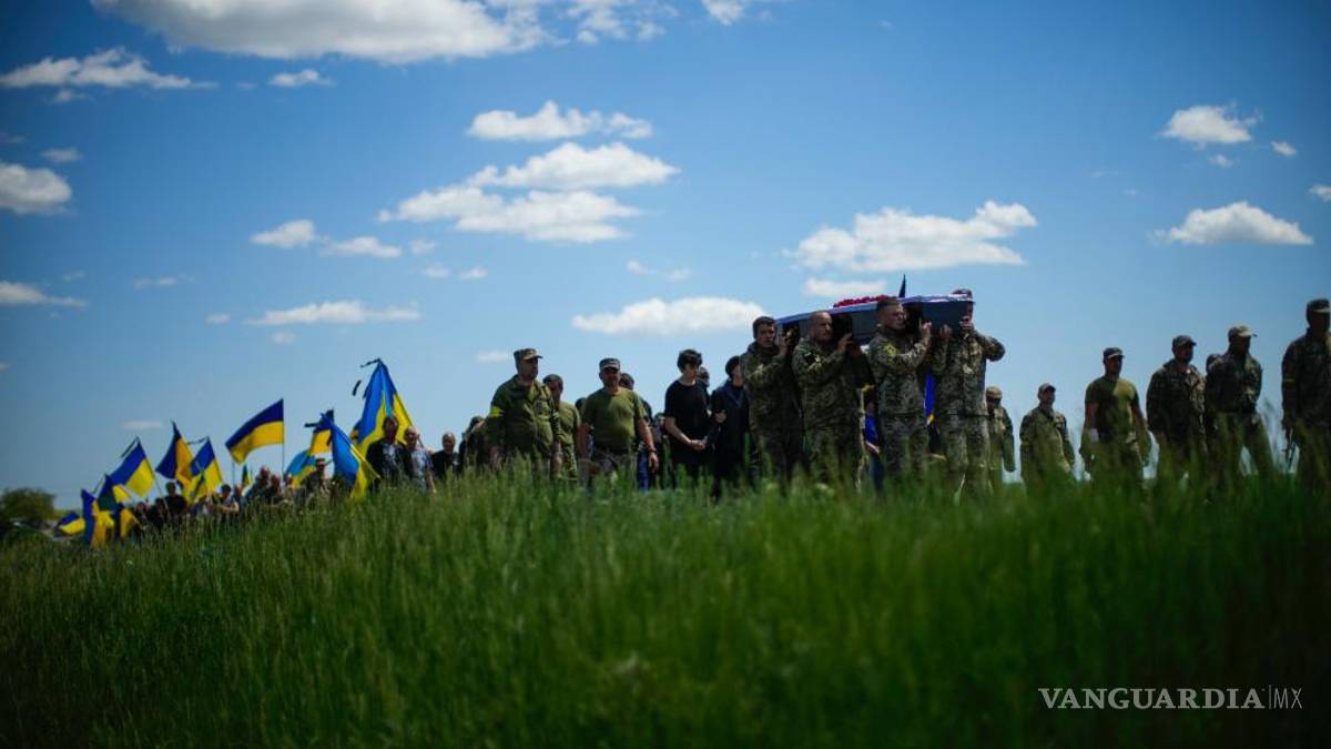 Primer año de la guerra en Ucrania en impactantes imágenes (fotos)