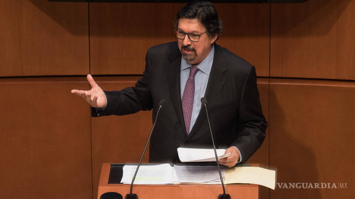 Napoleón Gómez Urrutia presidirá Comisión del Trabajo en el Senado