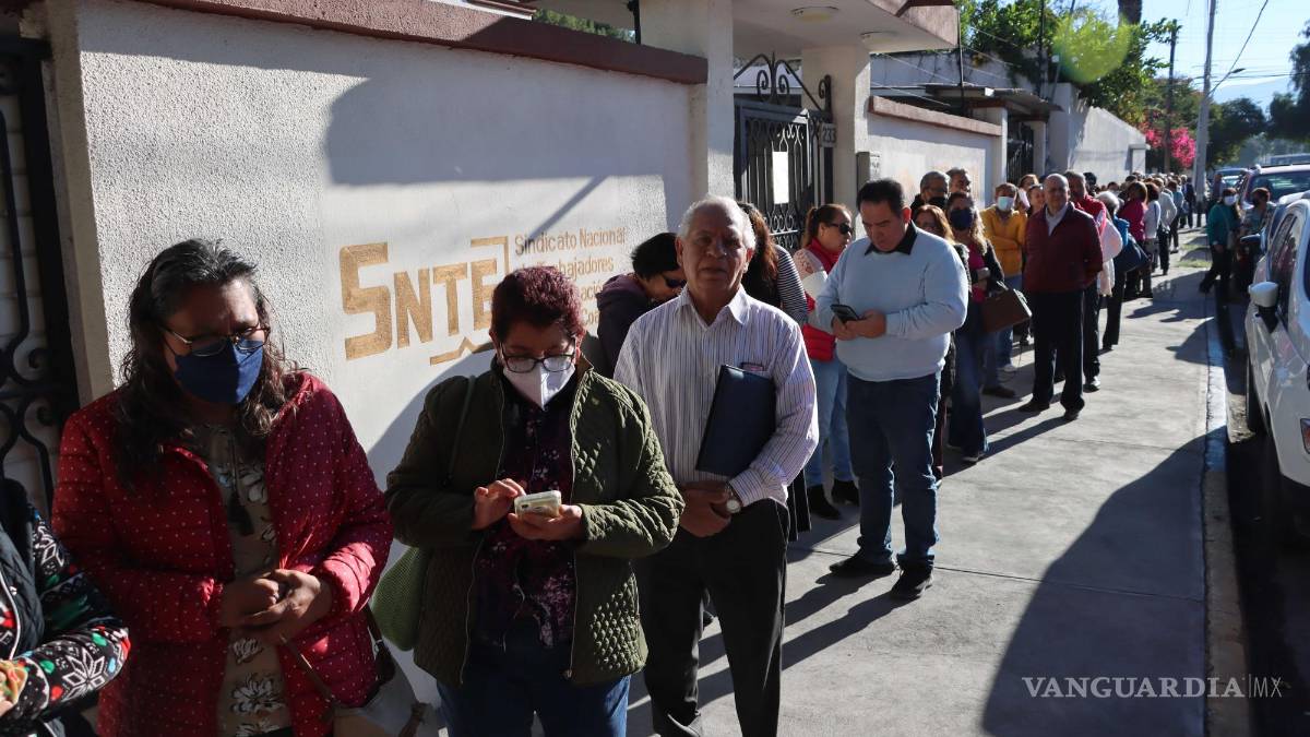 Con gran afluencia de ‘profes’, inicia votación para renovar dirigencias de las secciones 5 y 38 del SNTE