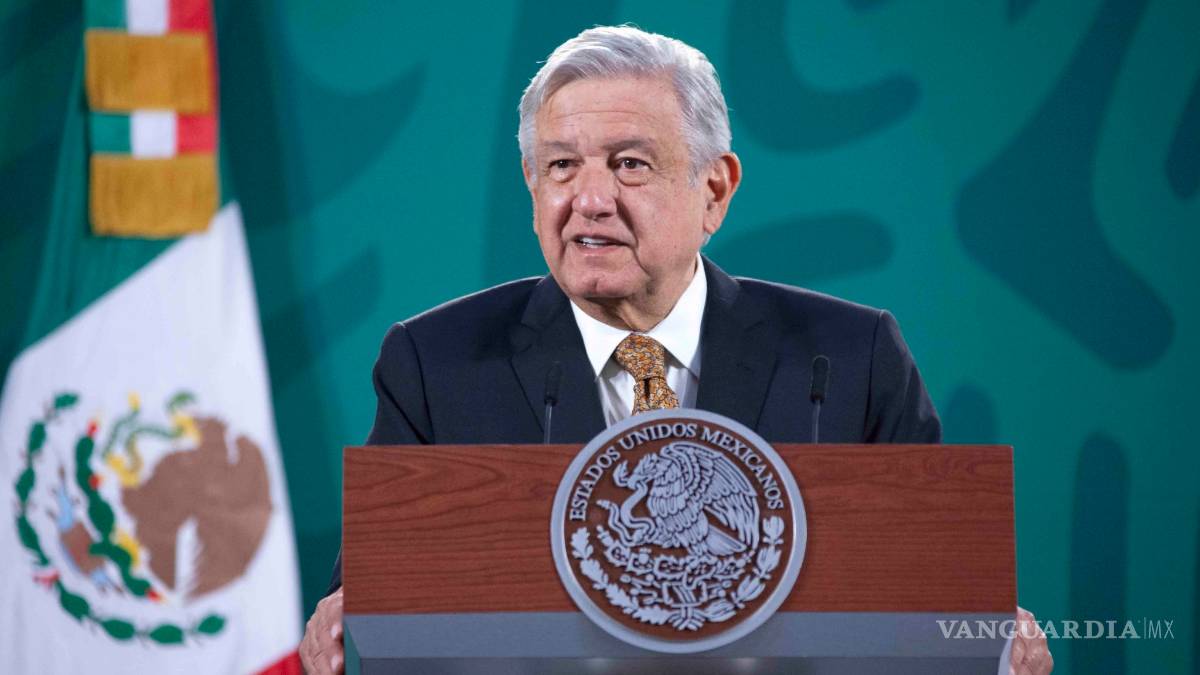 'Se magnifican las cosas': AMLO sobre muerte de mujer que recibió vacuna contra COVID-19