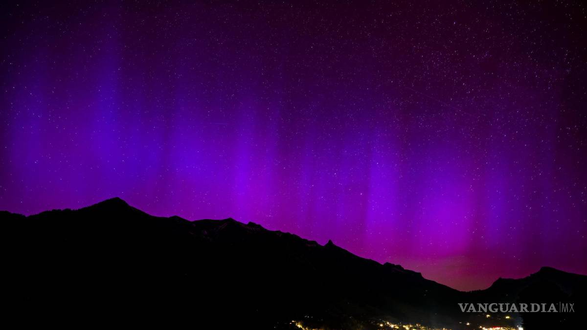 Inusual y potente tormenta solar pinta los cielos del hemisferio norte con coloridas auroras boreales (fotos)