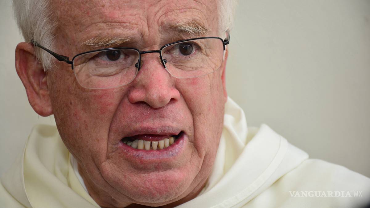 Figura obispo de Saltillo en terna para suceder a Norberto Rivera