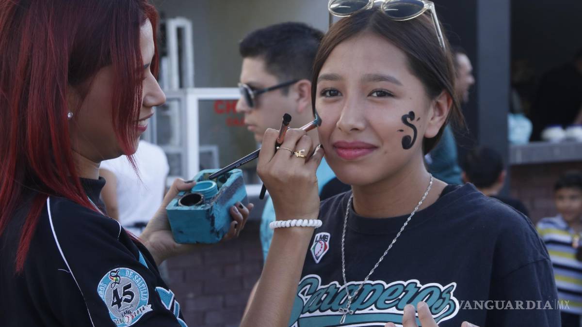 Saraperos vence 4-1 a Sultanes en inauguración de Pretemporada