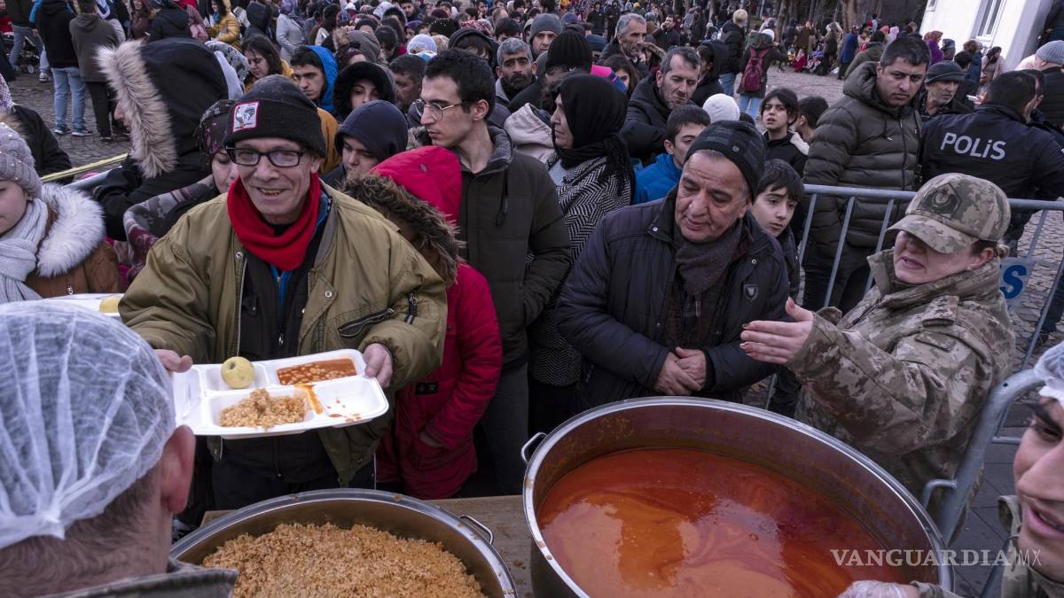 Fuerte terremoto de magnitud 7.8 remece a Turquía y Siria (Fotos)