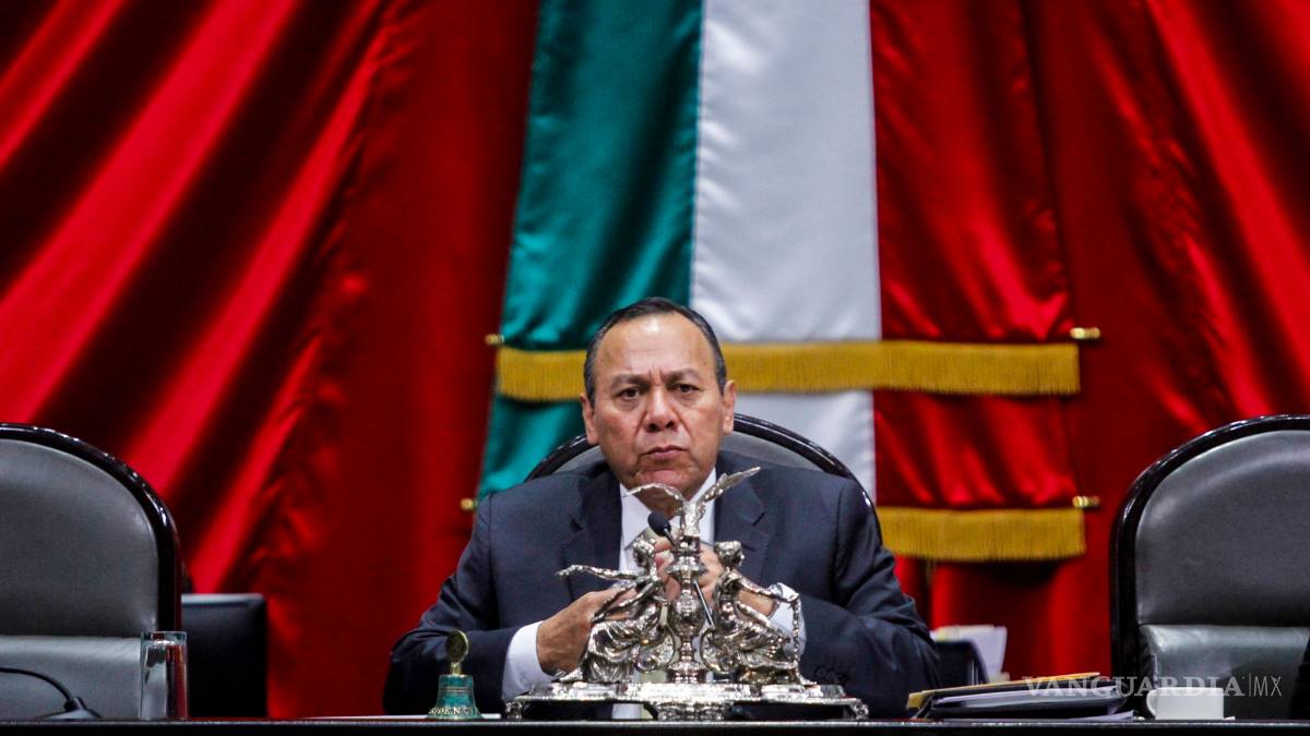 Piden explicación por cambios en gabinete federal