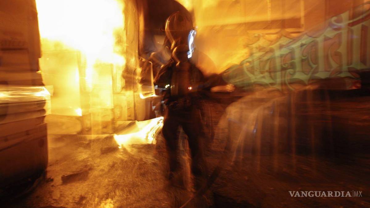 Saltillo: por cuarta ocasión le prenden fuego a camiones en el Otilio González