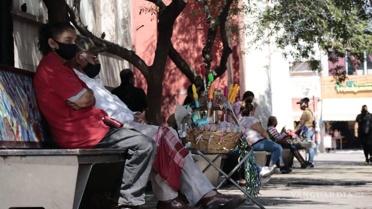 Venden de “todo”... aumenta ambulantaje en el Centro Histórico de Saltillo