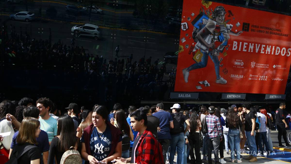 Tras dos años de la pandemia de COVID-19 regresan los lectores jóvenes a la FIL de Guadalajara