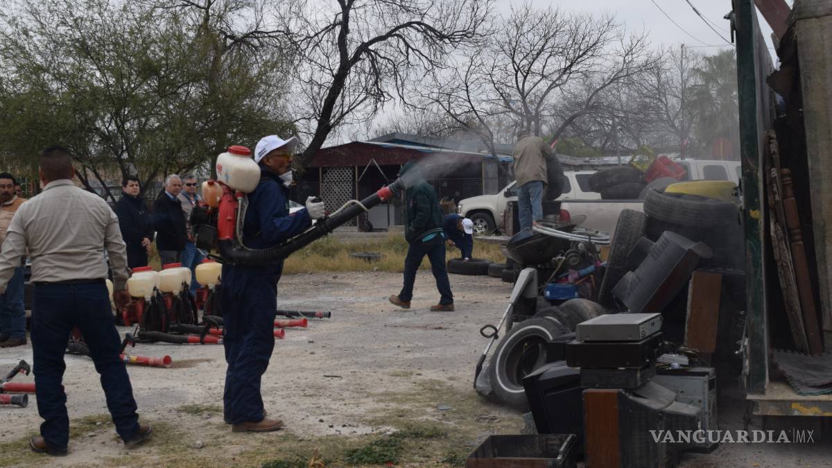 Destacan respuesta ciudadana en programa de descacharrización en Nava