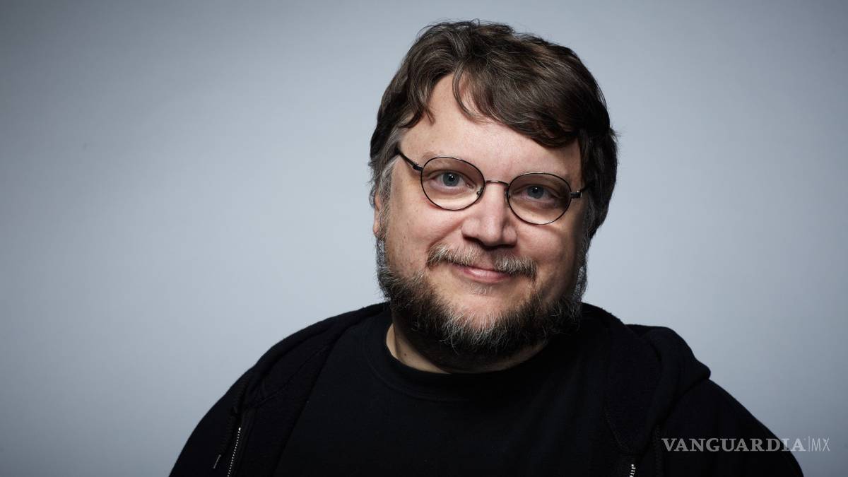 Del Toro estrenará documental de los 43 en Guadalajara