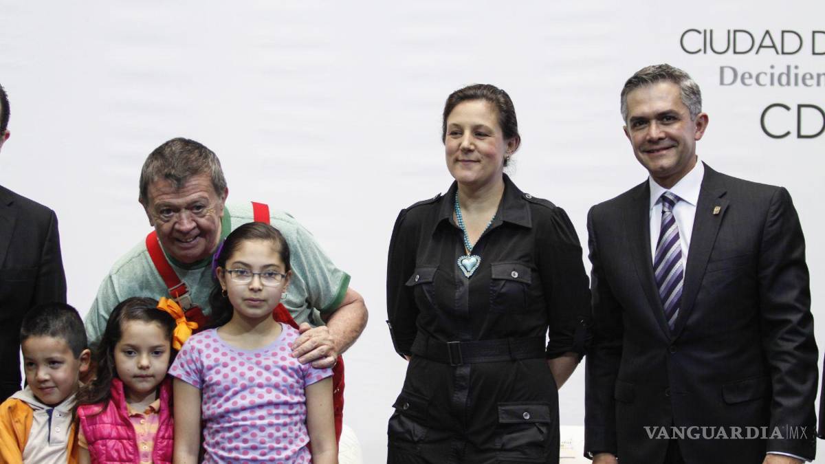 ‘En Familia con Chabelo’ regresa a Televisa para despedir a Xavier López