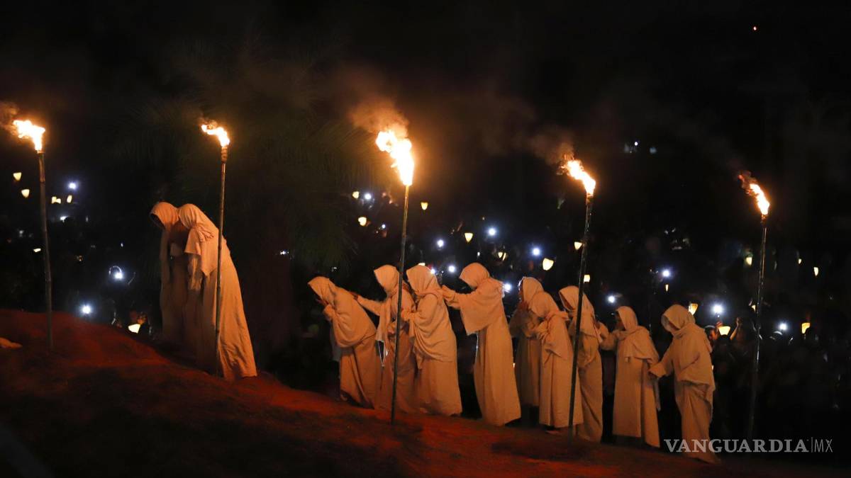 Estas son las 43 imágenes de las representaciones del Viernes Santo que atraparon la atención en el mundo (fotos)