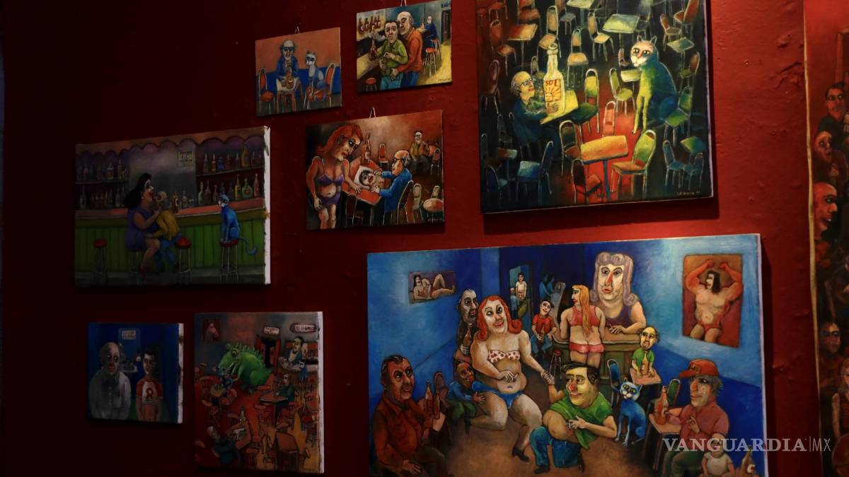 ‘Crónicas locas’: Geroca sigue la fiesta, de un bar gay hasta el panteón