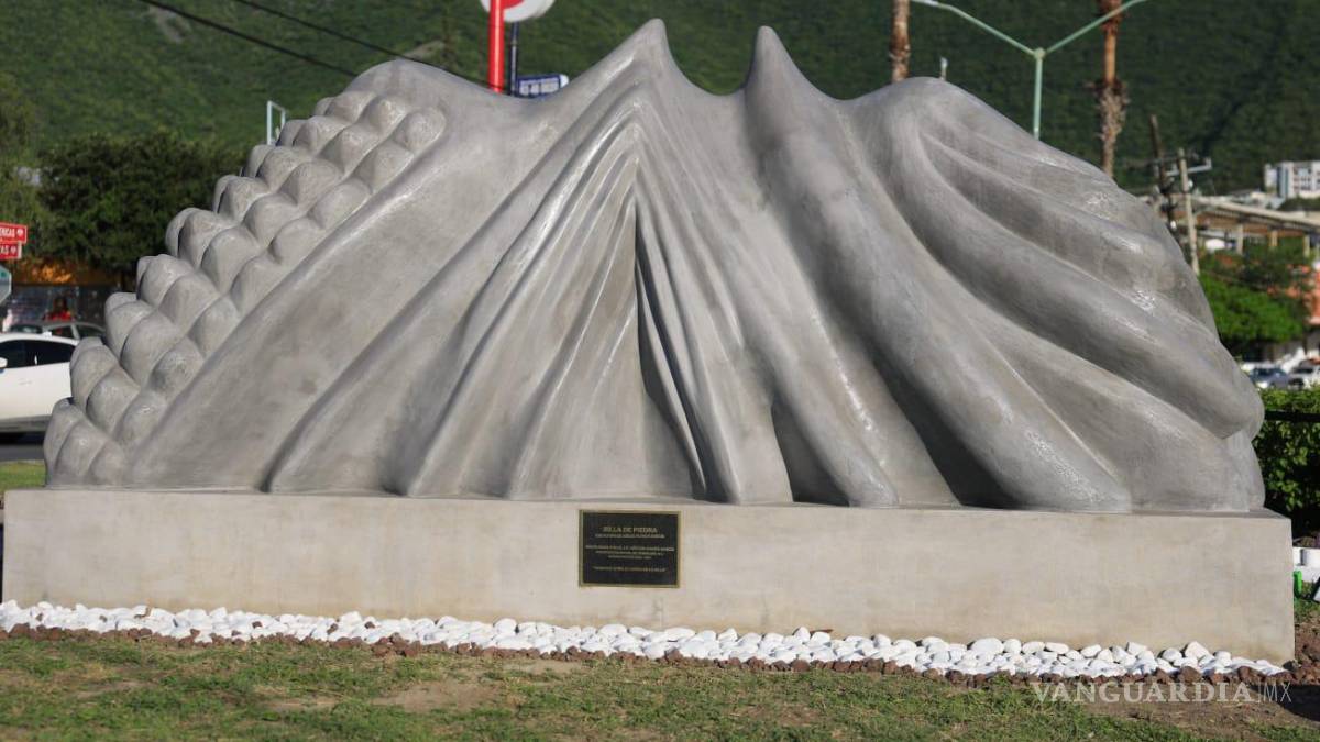 Develan obra inspirada en el Cerro de la Silla en el municipio de Guadalupe, Nuevo León