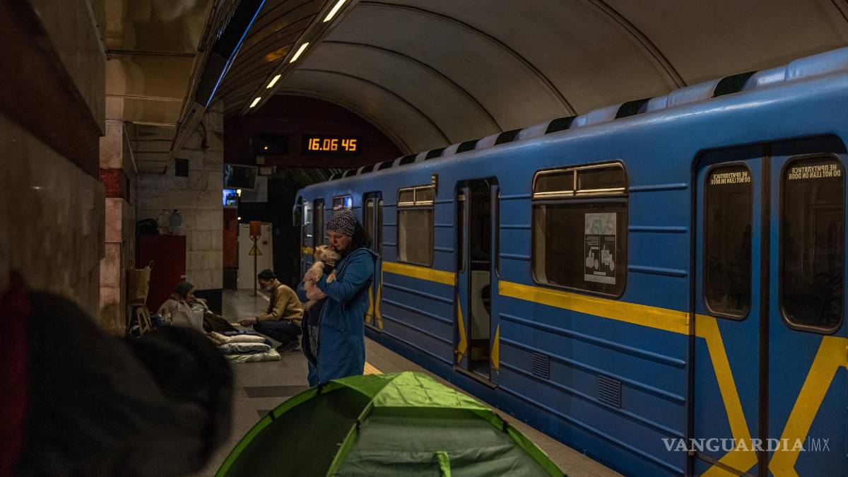 Vagones del metro se convierten en el hogar de ucranianos